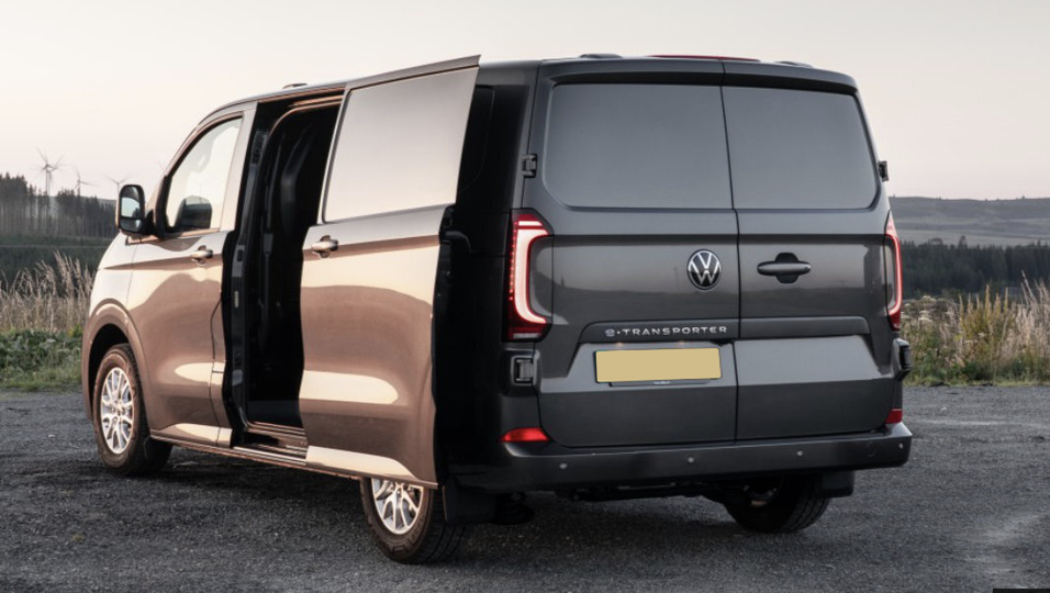 VOLKSWAGEN Transporter 2.0 TDI 150 Commerce Pro Van DSG